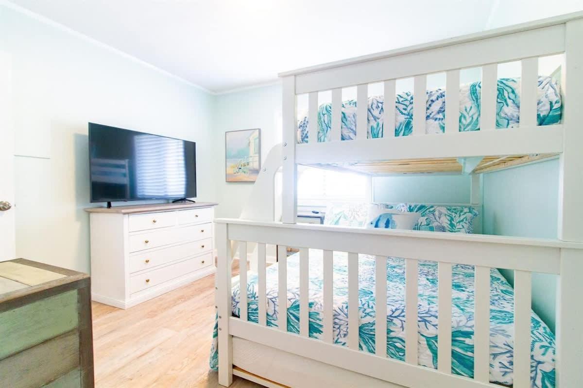 Beach Harbour 16 @ The Carolina Beach Boardwalk - Full Remodel! Εξωτερικό φωτογραφία