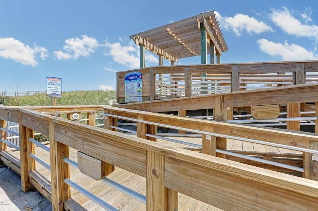Beach Harbour 16 @ The Carolina Beach Boardwalk - Full Remodel! Εξωτερικό φωτογραφία