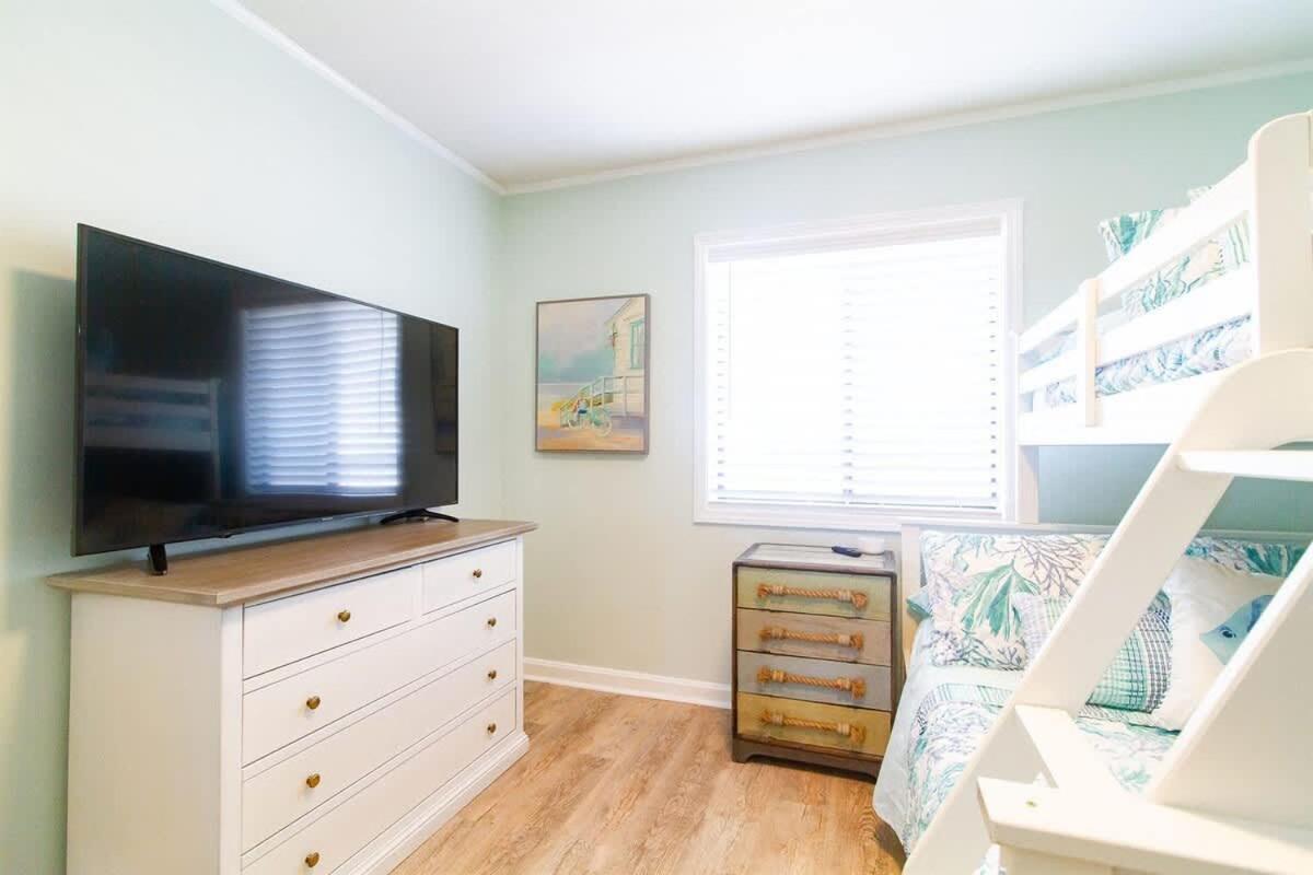 Beach Harbour 16 @ The Carolina Beach Boardwalk - Full Remodel! Εξωτερικό φωτογραφία